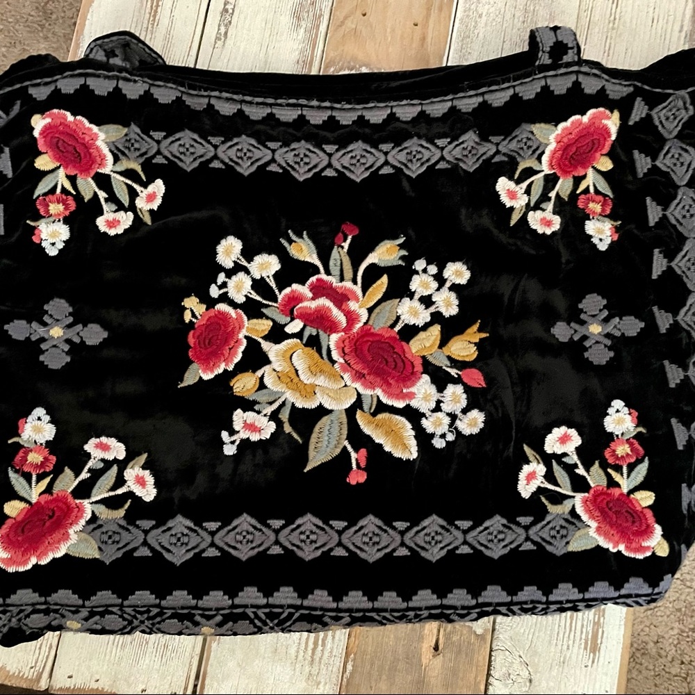GORGEOUS Johnny Was Black Velvet Embroidered Handbag Flower Tote Bag Large EUC